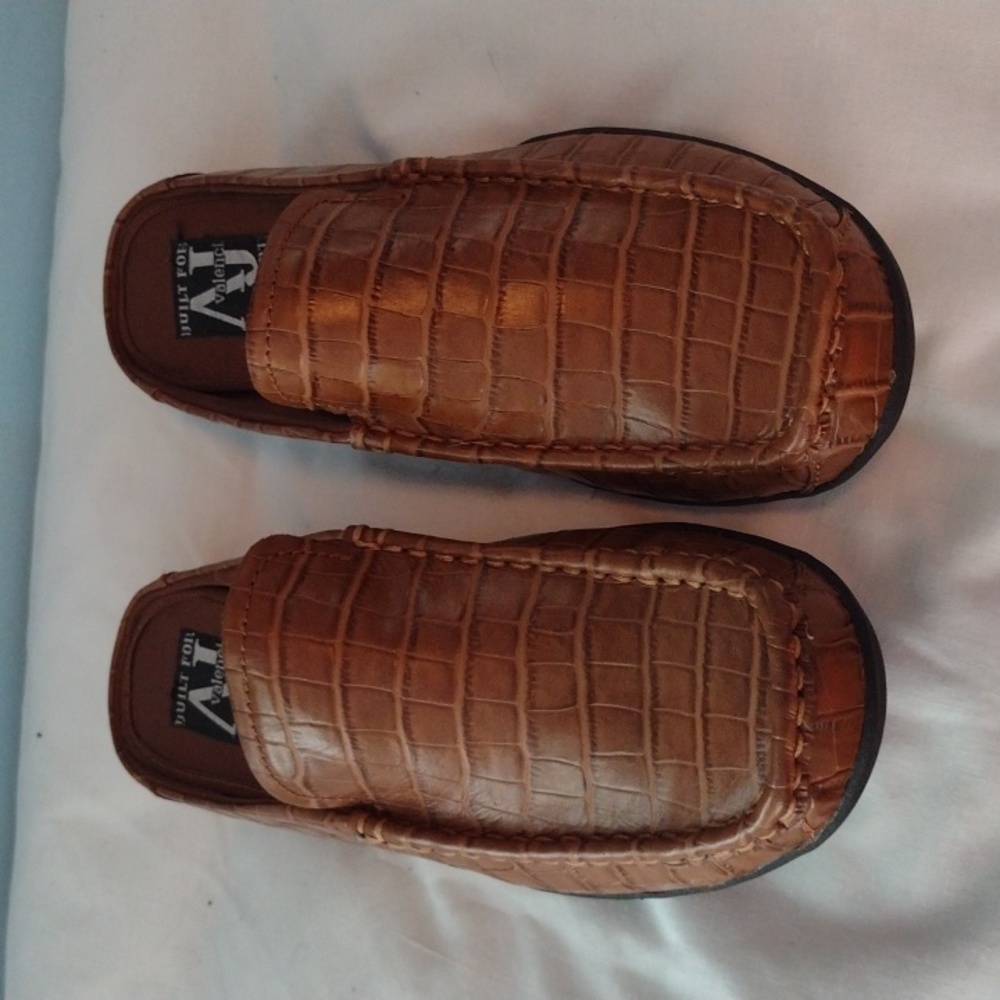 AJ Valenci Comfort Slip On Leather Shoes Size 8M
